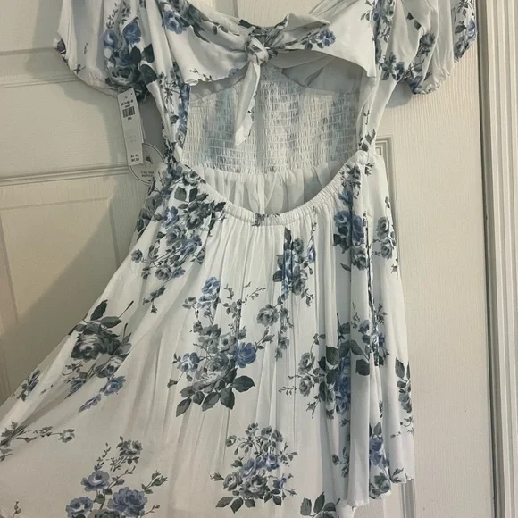 Hollister Blue Floral Mini Dress - Picture 3 of 4